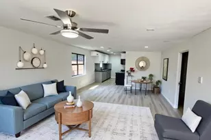 829 Canfield St, Liberty, TX 77575 - Photo 2