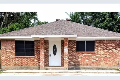 829 Canfield Street, Liberty, TX 77575 - Photo 1