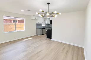 829 Canfield St, Liberty, TX 77575 - Photo 8