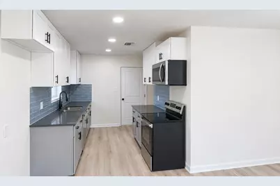 829 Canfield Street, Liberty, TX 77575 - Photo 18