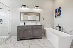 822 Berry Sage Ln, Houston, TX 77022 - Photo 8