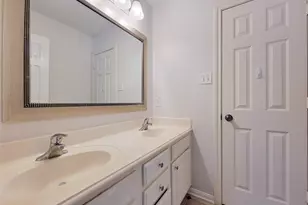 17715 Laguna Trail Dr, Houston, TX 77095 - Photo 34