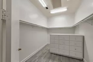 220 Summerwood St, Beaumont, TX 77706 - Photo 10