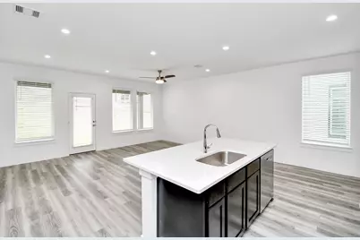 12316 Basilwood Drive, Houston, TX 77047 - Photo 12