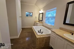 2516 La Ventana Pkwy, Driftwood, TX 78619 - Photo 14