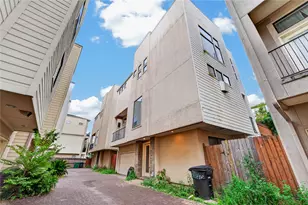 818 Lester St, Houston, TX 77007 - Photo 2