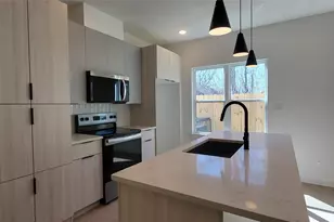 1033 North Ln Ln, Houston, TX 77088 - Photo 8