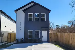1033 North Ln Ln, Houston, TX 77088 - Photo 1
