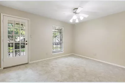 13711 Crickett Hollow Drive, Houston, TX 77069 - Photo 28