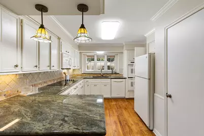 13711 Crickett Hollow Drive, Houston, TX 77069 - Photo 12