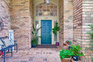 131 Selkirk Dr, Sugar Land, TX 77479 - Photo 8