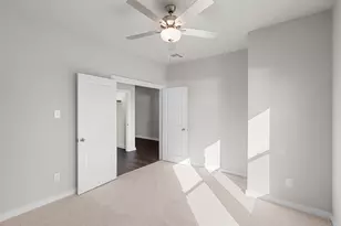 1907 Stargazer Ln, Angleton, TX 77515 - Photo 12