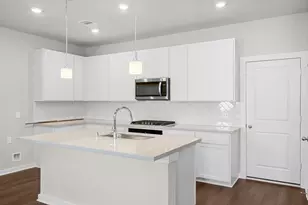 1907 Stargazer Ln, Angleton, TX 77515 - Photo 4