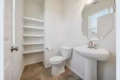 8604 Hollyoaks Creek Lane, Houston, TX 77063 - Photo 18