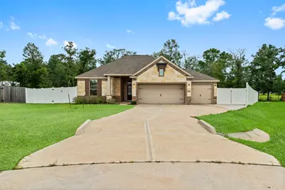 6026 Hazel Place Drive, Conroe, TX 77303 - Photo 2