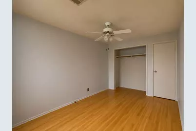 7913 Grove Ridge Drive, Houston, TX 77061 - Photo 16
