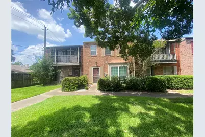 7913 Grove Ridge Drive, Houston, TX 77061 - Photo 2