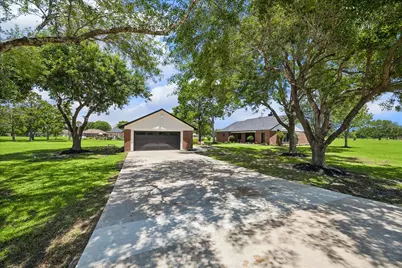 15415 Skyhawk Lane, Baytown, TX 77523 - Photo 6