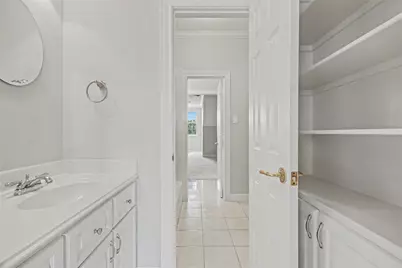 2275 Washington Avenue, Alvin, TX 77511 - Photo 16