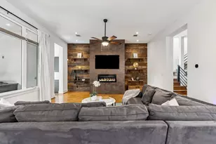 815 E 27th St, Houston, TX 77009 - Photo 14