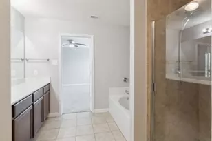 10842 Spring Brook Pass Dr, Humble, TX 77396 - Photo 20