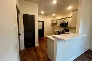 203 E Fleming, Longview, TX 75604 - Photo 6