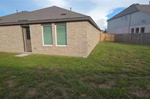 331 Ice Shr Trl, Dayton, TX 77535 - Photo 24