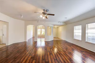2922 Halcyon Time Trail, Houston, TX 77045 - Photo 10