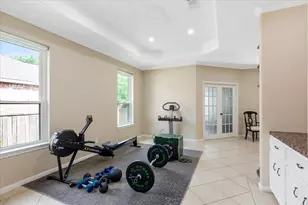 5343 Oak Cove Dr, Houston, TX 77091 - Photo 10