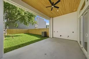 609 W 27th St, Houston, TX 77008 - Photo 30