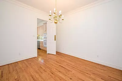1915 Woodbury Street, Houston, TX 77030 - Photo 12