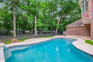 854 Plainwood Dr, Houston, TX 77079 - Photo 36