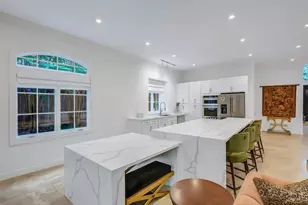 854 Plainwood Dr, Houston, TX 77079 - Photo 12