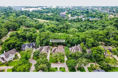 854 Plainwood Drive, Houston, TX 77079 - Photo 2