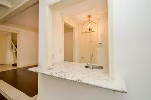 44 Bayou Pointe Dr, Houston, TX 77063 - Photo 16