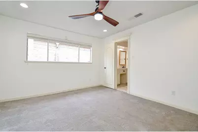 44 Bayou Pointe Drive, Houston, TX 77063 - Photo 30