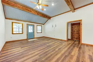 8805 Sun Oil Rd, Brenham, TX 77833 - Photo 14