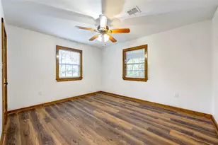 8805 Sun Oil Rd, Brenham, TX 77833 - Photo 32