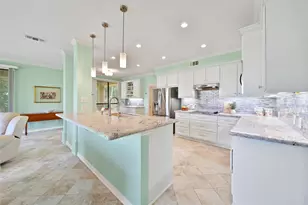 142 Lakeside Dr, Conroe, TX 77356 - Photo 10