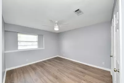 6031 Dellfern Drive, Houston, TX 77035 - Photo 28