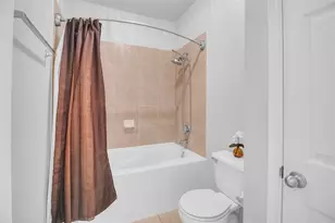 1526 Village Townhome Dr, Pasadena, TX 77504 - Photo 18