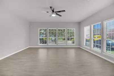 1526 Village Townhome Drive, Pasadena, TX 77504 - Photo 8