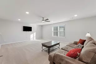 8335 Calico Pennant Wy, Fulshear, TX 77441 - Photo 14