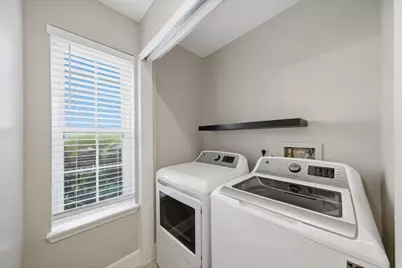 4148 Belle Park Drive #4148, Houston, TX 77072 - Photo 4