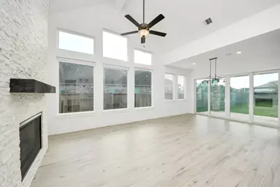 518 Tawny Rim Drive, Willis, TX 77318 - Photo 8