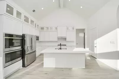 518 Tawny Rim Drive, Willis, TX 77318 - Photo 6