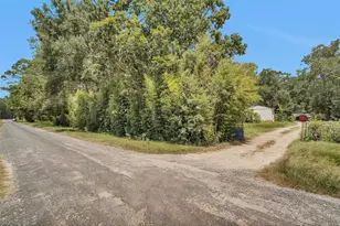 685 County Rd 2174, Cleveland, TX 77327 - Photo 6