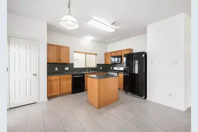 20827 Settlers Lake Cir N, Katy, TX 77449 - Photo 12