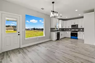 44 Meadow Lake Dr, Trinity, TX 75862 - Photo 14