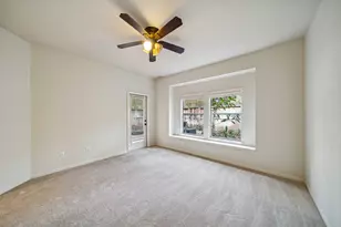 150 N Magnolia Pond Pl, The Woodlands, TX 77381 - Photo 6